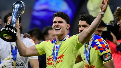 Israel Reyes confiesa como se dio su cambio de posición en el América