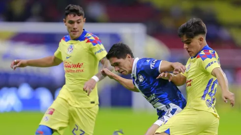 El-mesmari es nuevo futbolista de Chivas.