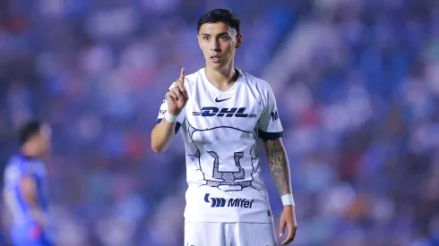 Leo Suárez recibe un sorpresivo premio en Pumas para el Apertura 2024