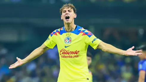 Lo que separa a Igor Lichnovsky de renovar por tres años con América