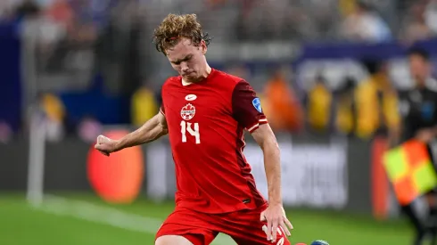 Las Águilas aún no cierran por completo el mercado de fichajes.