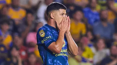 Richard Sánchez en la rampa de salida del América.