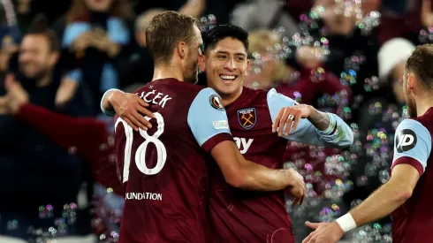 Edson Álvarez en aprietos ante la llegada de un nuevo refuerzo al West Ham