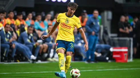 Igor Lichnovsky se lesionó en el amistoso ante Aston Villa