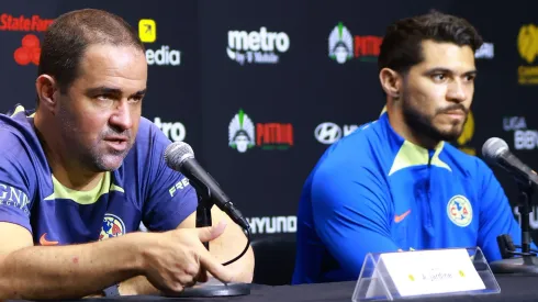 André Jardine defendió a Henry Martín.