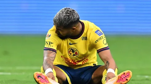 Aguirre dio un susto al americanismo tras salir lesionado.