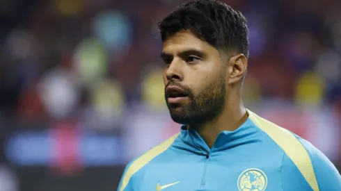 Néstor Araujo podría salir del América