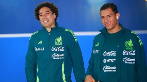 Malagón reveló la importancia que tiene Ochoa en la Selección Mexicana