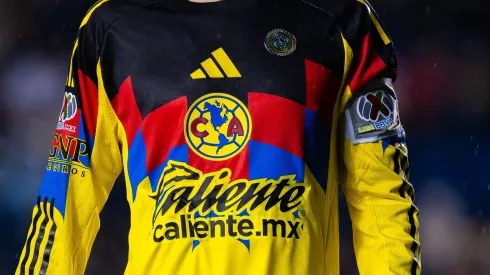 América sigue renovando su plantilla en el mercado