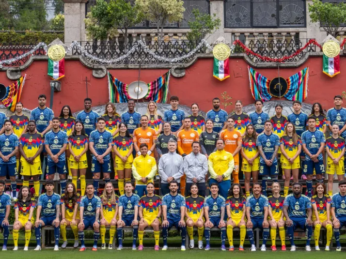 América se olvida de un importante integrante en su foto oficial del Apertura 2025