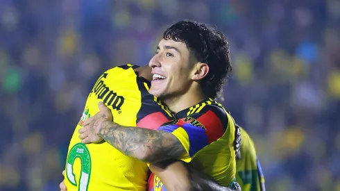 Zendejas recibe elogios de la prensa.