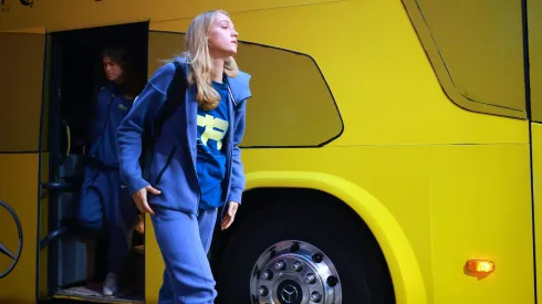 Sarah Luebbert preparándose para un partido del Club América Femenil.