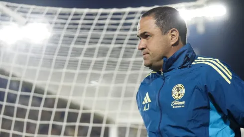 André Jardine busca la victoria en el Clásico Joven