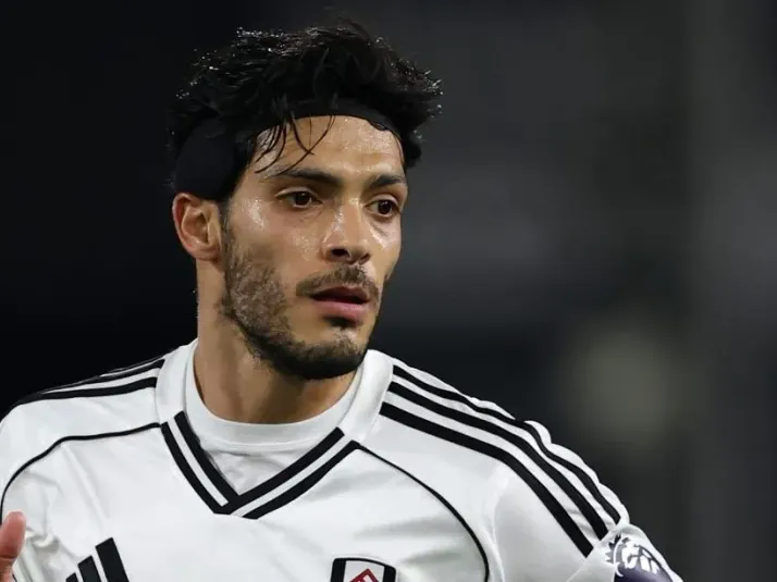 DT de Fulham rompió el silencio sobre la sequía de Raúl Jiménez