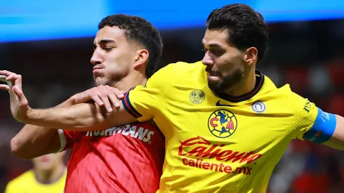 Pereira sube la temperatura del partido.