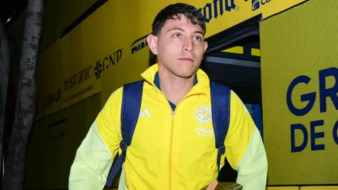 Alexis Gutiérrez calienta el partido entre América vs. Toluca