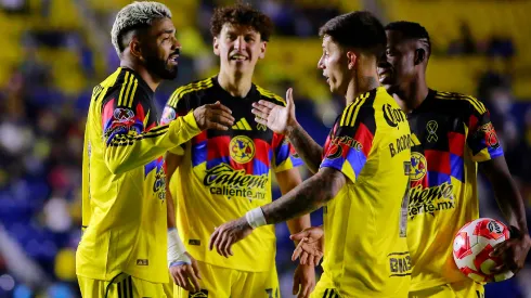 América vacía su enfermería.