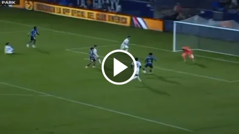 Dávila apareció en el momento justo.