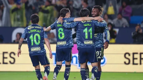 Fans de América explotan contra el MVP ante LA Galaxy.