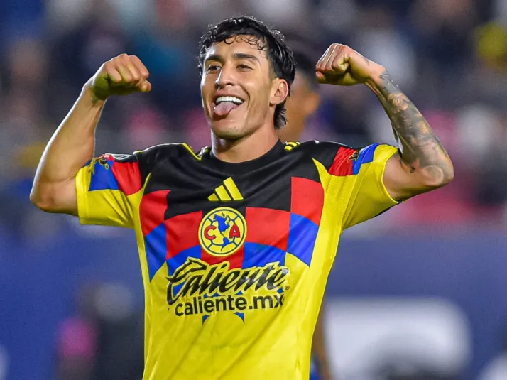 Zendejas elogia al América y al mismo tiempo aprovecha para tirarle a Chivas