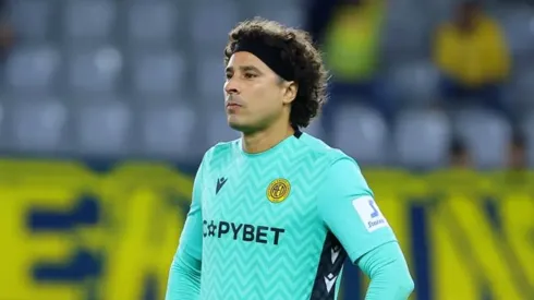 Guillermo Ochoa vuelve a figurar en Chipre.