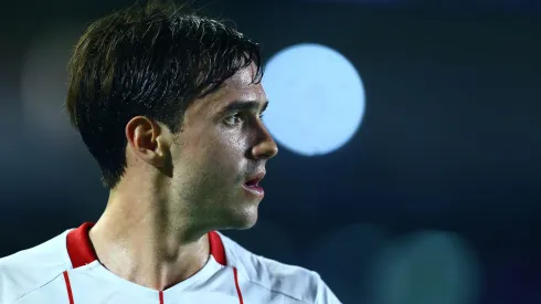 Palavecino cada vez más lejos del América.