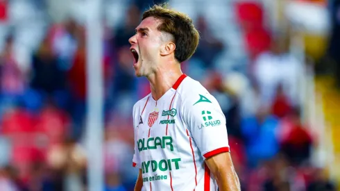 América toma importante decisión para el fichaje de Agustín Palavecino