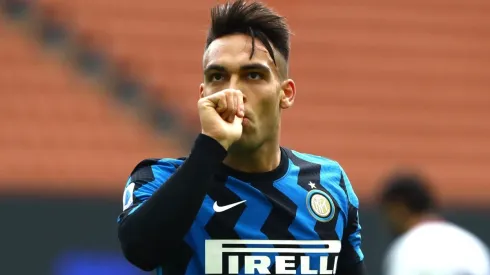 Lautaro Martínez festejando un gol en Inter.