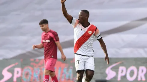 Luis Advíncula en Rayo Vallecano.