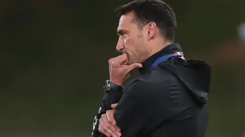 Scaloni y la difícil tarea de armar el XI para el sábado.