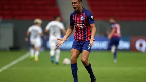 Riquelme levantó el teléfono: Di Santo se acerca a Boca