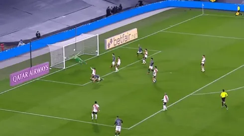 Video: Armani salvó a River con un espectacular atajadón