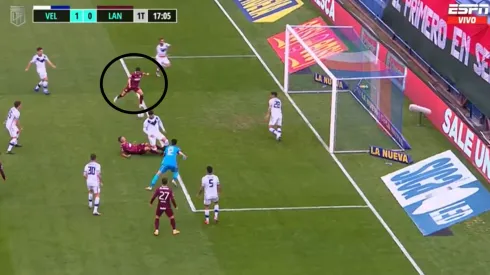 El gol errado por Lautaro Acosta.