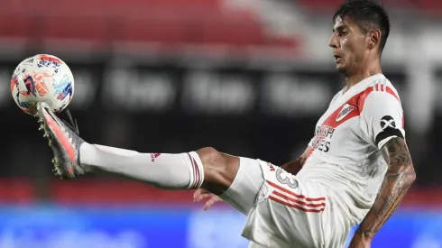 Fabrizio Angileri durante un partido de River.