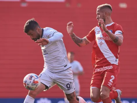 Talleres hizo los deberes en La Paternal y alcanzó a Lanús en la cima