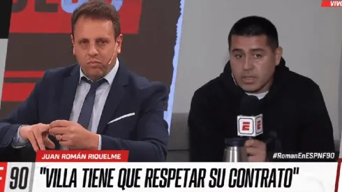 El incómodo silencio de Riquelme en plena entrevista cuando le preguntaron por Villa