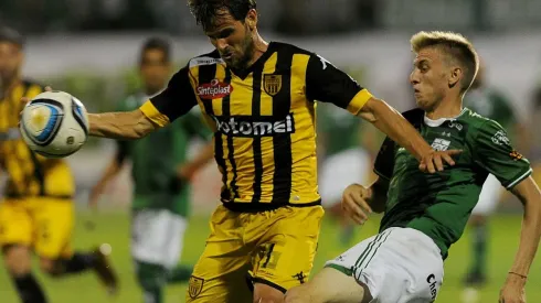 Ferro y Santamarina se enfrentan por la Primera Nacional (Foto: C. y B. R. S.).