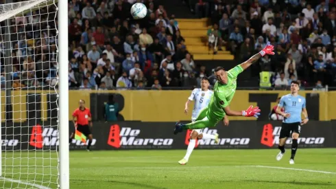 VIDEO | Un relato uruguayo se burló de dos jugadores argentinos y terminó humillado
