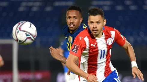 Guillermo Barros Schelotto no convocó a Ángel Romero a la Selección de Paraguay por no tener equipo.