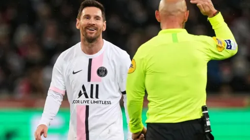 Asistió a Mbappé en el triunfo del local.