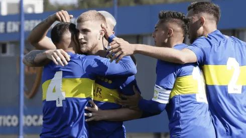 Un juvenil del Xeneize la pasó mal en el debut.