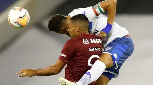 Representó a la Selección Argentina en los Juegos Olímpicos.