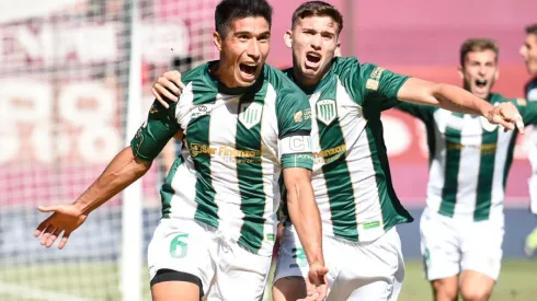 Lollo convirtió el único gol del Clásico del Sur.