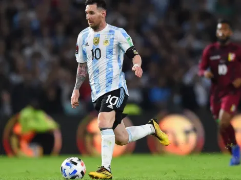 Un periodista del PSG le mandó un mensaje a Messi y en Twitter no lo perdonaron