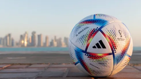 Se presentó "Al Rihla", la pelota oficial del Mundial de Qatar 2022