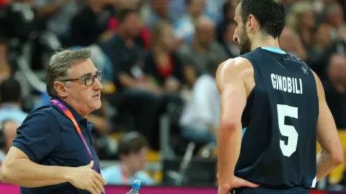 Julio Lamas junto con Manu Gonóbili, en la gloriosa época de la Generación Dorada