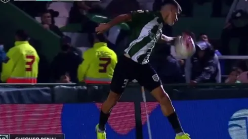 VIDEO | Polémica total: el insólito penal para River que el VAR le cobró a un defensor de Banfield