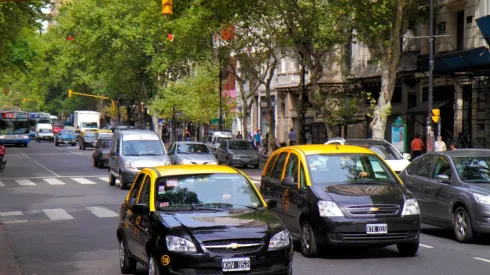 Desde este martes viajar en taxi en la Ciudad es más caro.