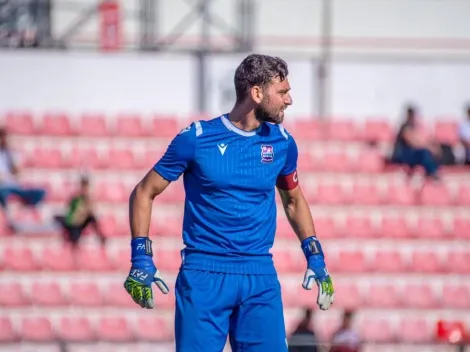 De Boca a Gibraltar: la historia del arquero que capitanea a jugadores que "parecen oficinistas"