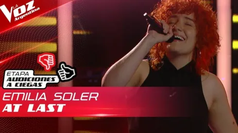 Emilia Soler cantó "At Last".